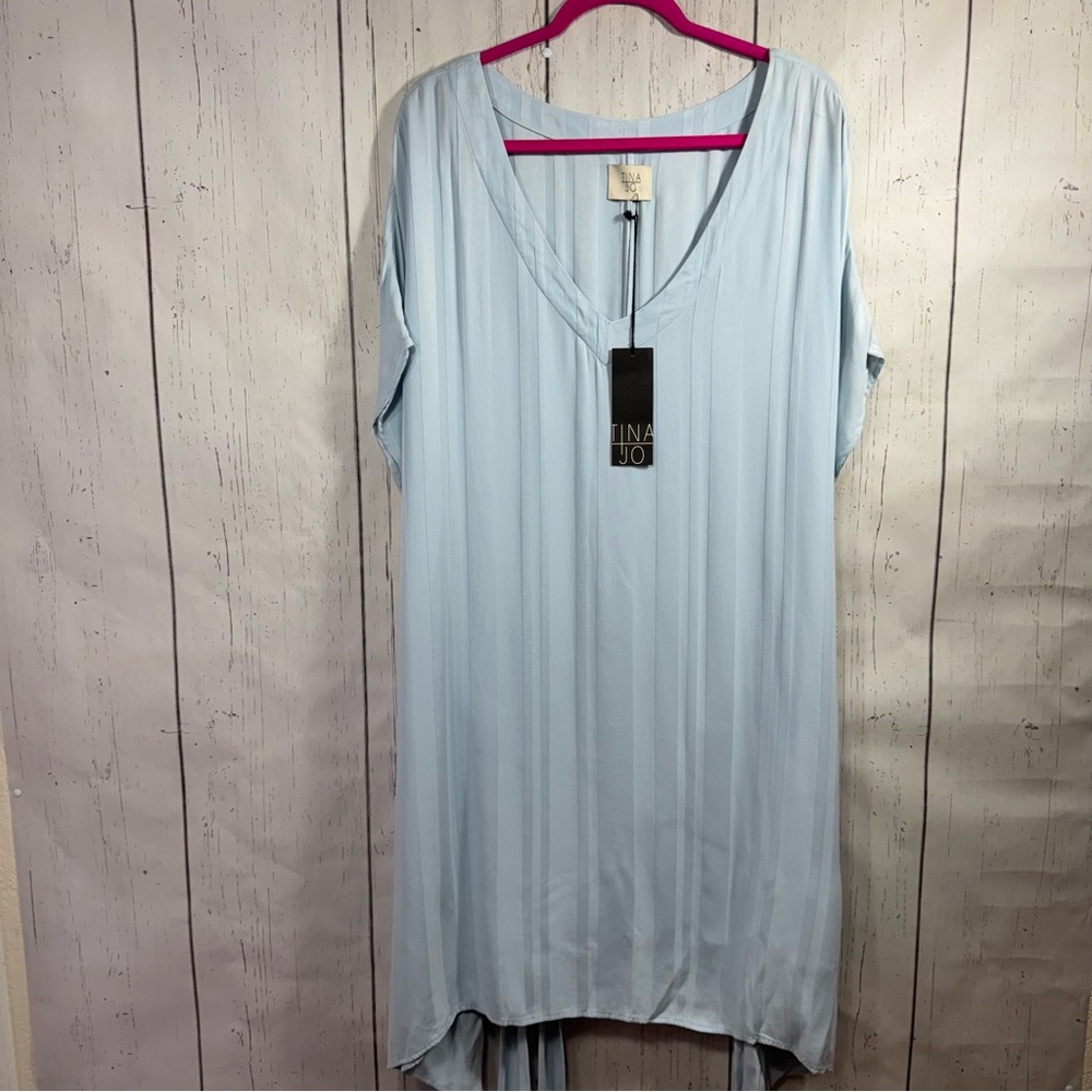 Tina Jo Glacier Blue Tie Back V-Neck Dress Size 8 Resortwear Coastal Minimalist